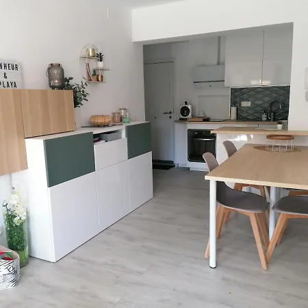 Appartement Neuf Bord De Mer Roses Espagne